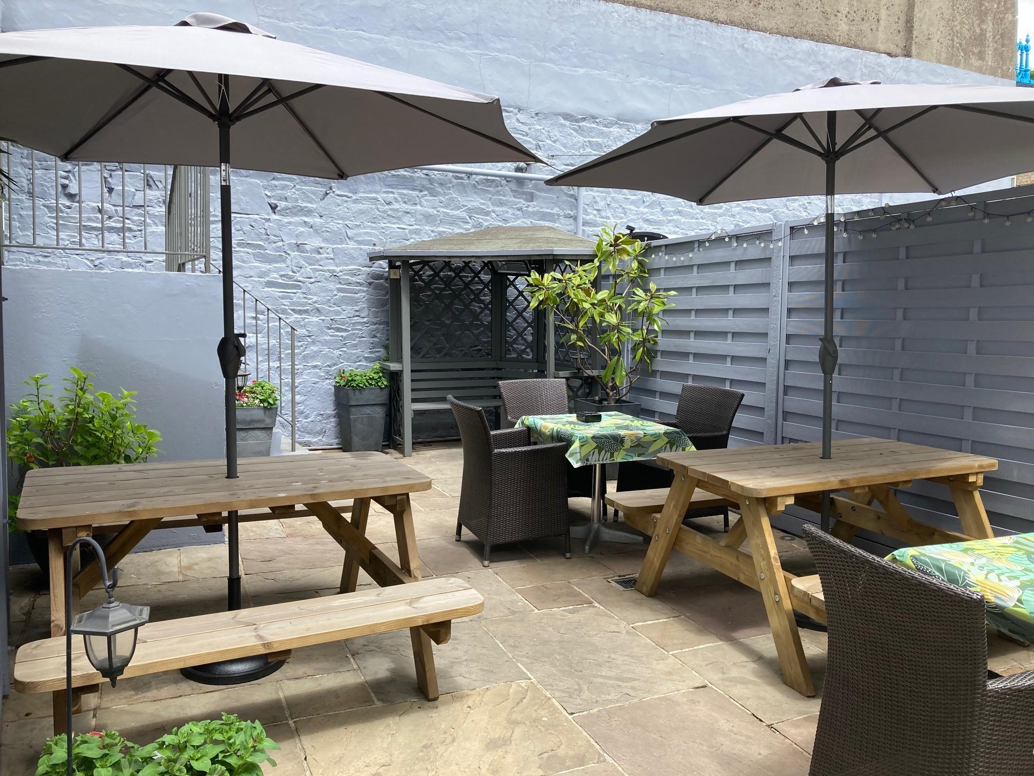 The Inn Hotel Bar And Restaurant Saint Helier Exterior photo
