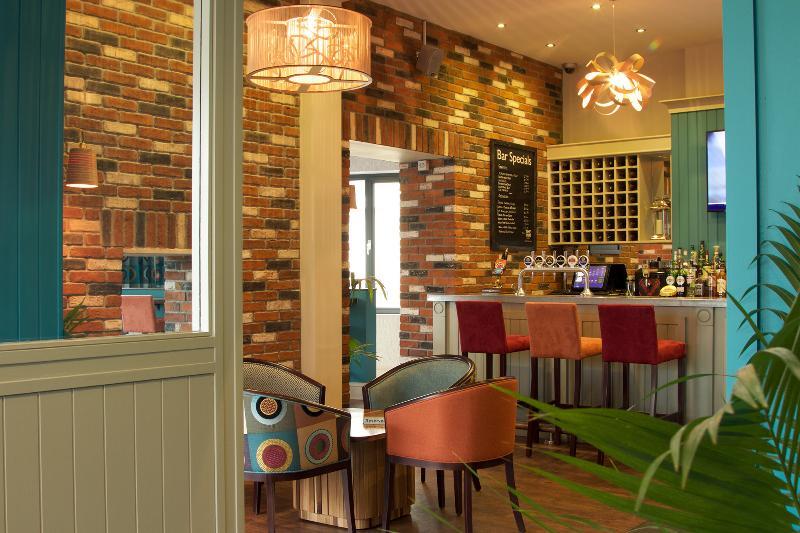 The Inn Hotel Bar And Restaurant Saint Helier Exterior photo